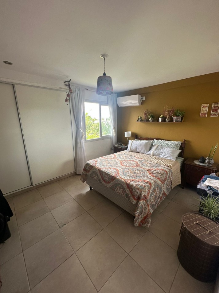 CASA EN BARRIO PRIVADO LAS QUINTAS