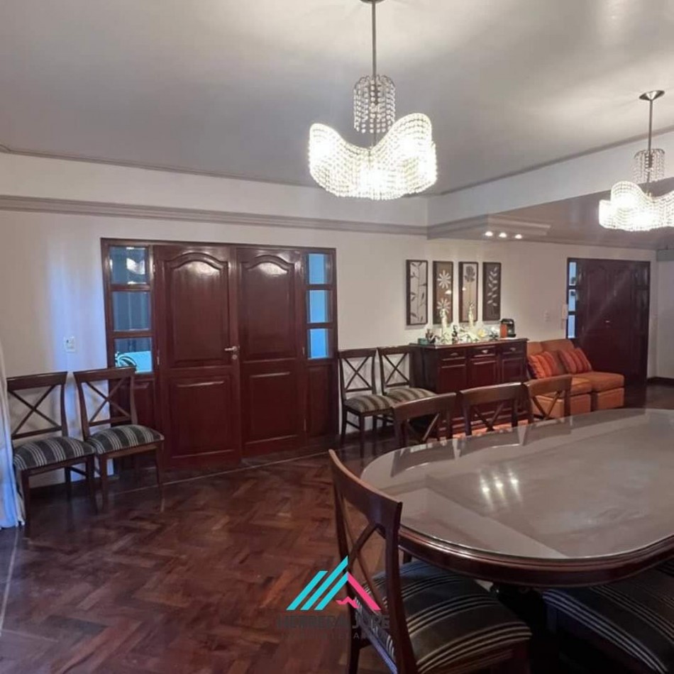 Departamento de 4 dormitorios