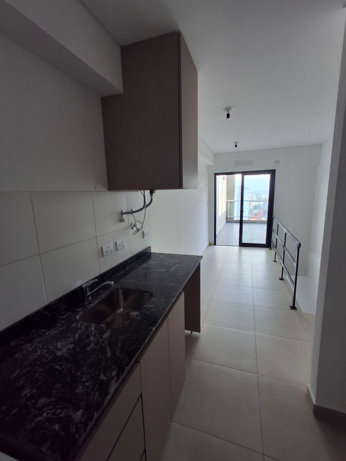 1 DORMITORIO TIPO DUPLEX
