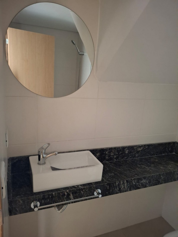 1 DORMITORIO TIPO DUPLEX