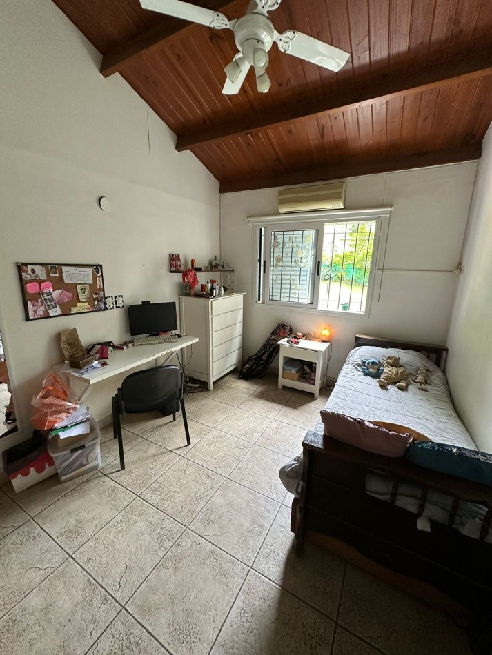 CASA EN EL CORTE, YB