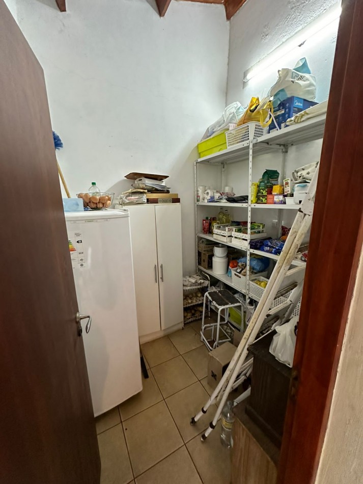 CASA EN EL CORTE, YB