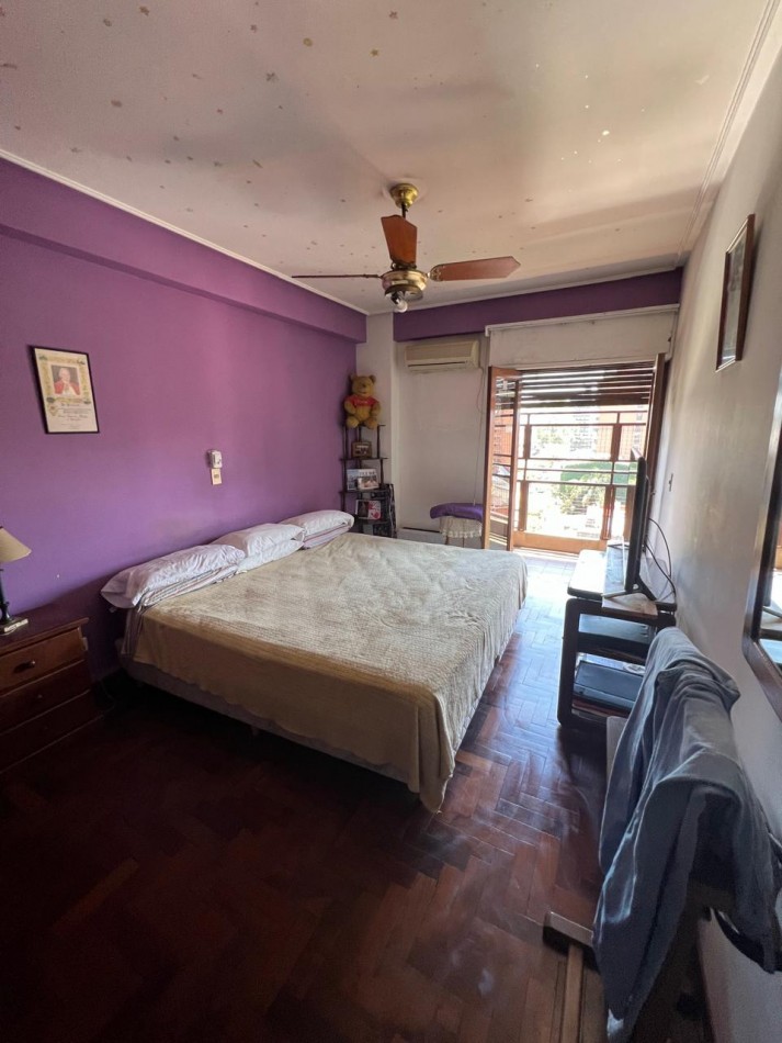 SEMIPISO CON COCHERA EN BARRIO NORTE