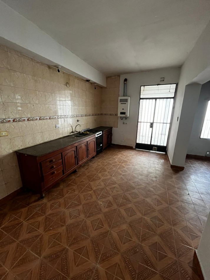 CASA EN BARRIO SUR