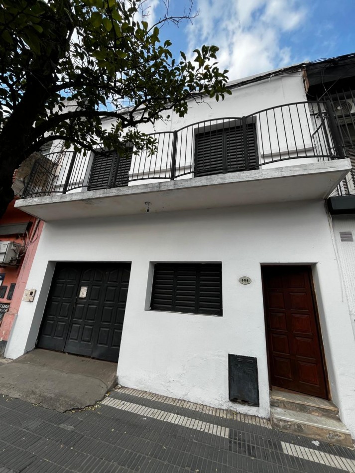 CASA EN BARRIO SUR