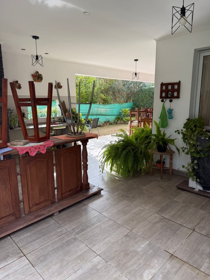 CASA EN COUNTRY CERRO AZUL