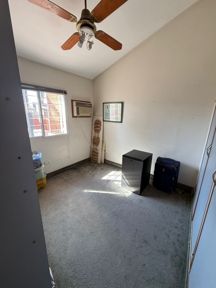 CASA EN BARRIO PARQUE  GUILLERMINA