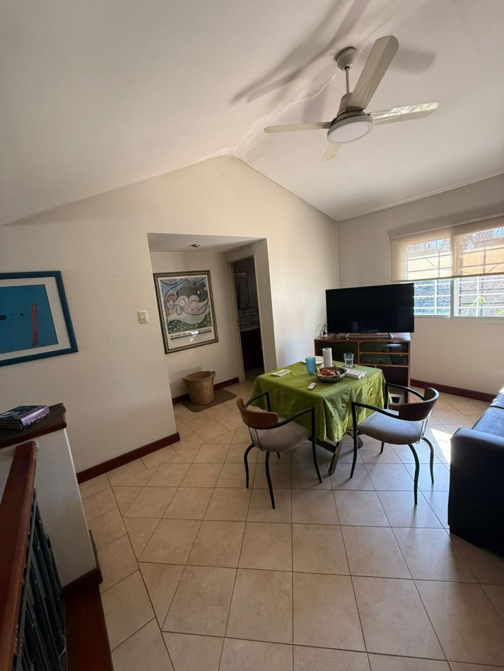 CASA EN BARRIO PARQUE  GUILLERMINA