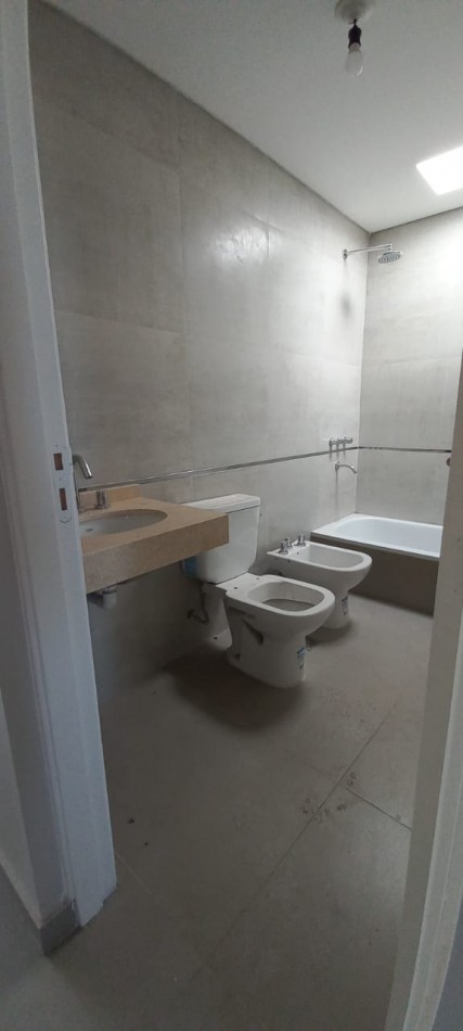CASA A ESTRENAR EN BARRIO PRIVADO LAS QUINTAS II