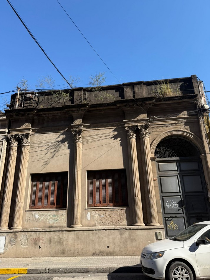 CASA/ TERRENO EN VENTA