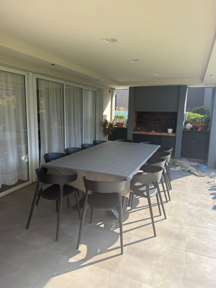 CASA EN ALTO VERDE II