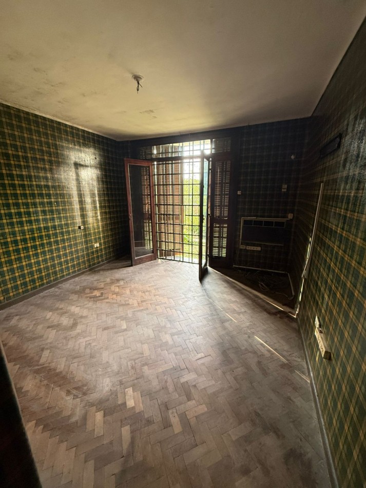 IMPORTANTE PROPIEDAD EN AV. ACONQUIJA