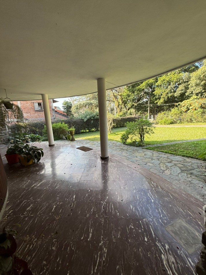 IMPORTANTE PROPIEDAD EN AV. ACONQUIJA