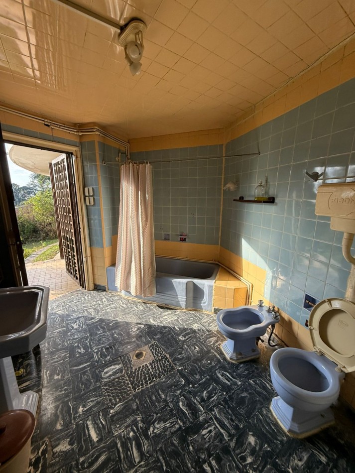 IMPORTANTE PROPIEDAD EN AV. ACONQUIJA