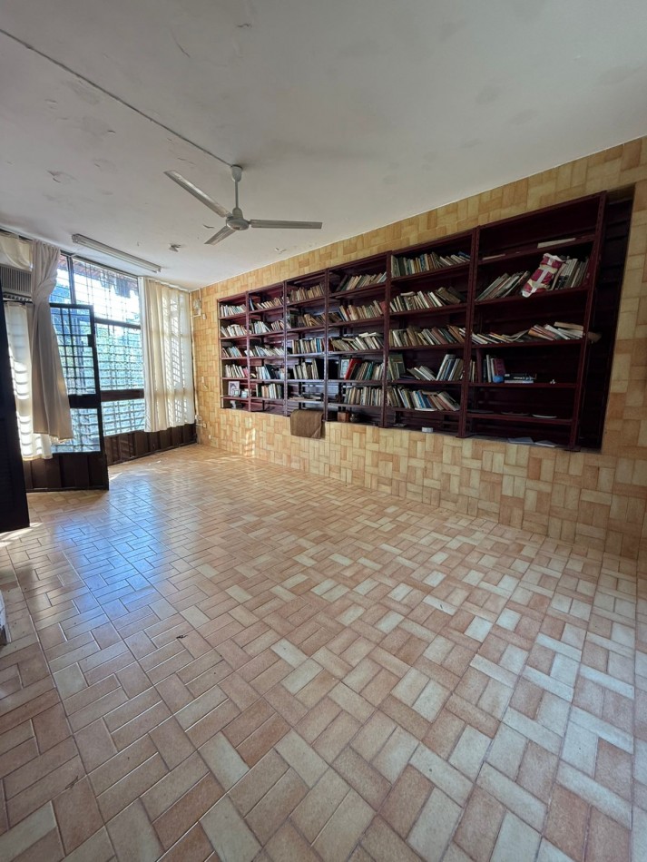 IMPORTANTE PROPIEDAD EN AV. ACONQUIJA