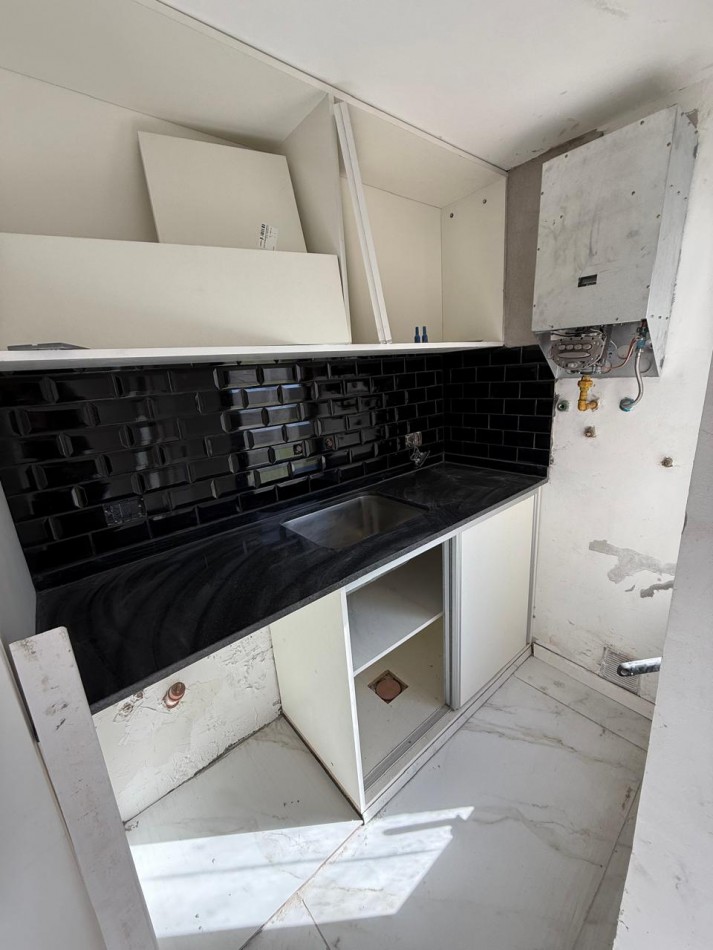 ESPECTACULAR CASA EN EL CORTE- YERBA BUENA