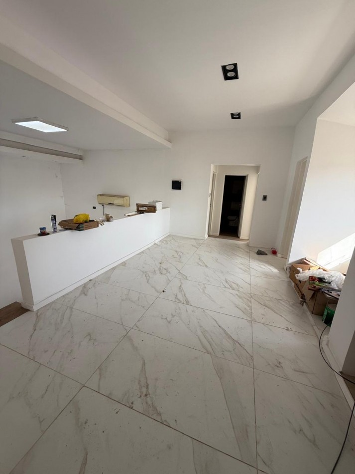 ESPECTACULAR CASA EN EL CORTE- YERBA BUENA