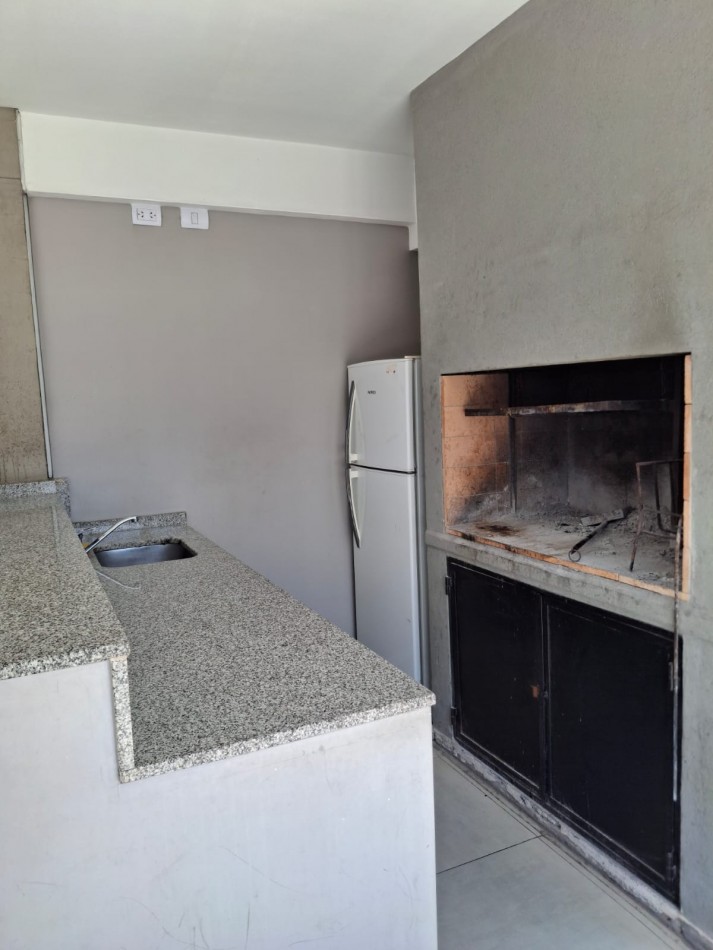 MONOAMBIENTE EN BARRIO SUR