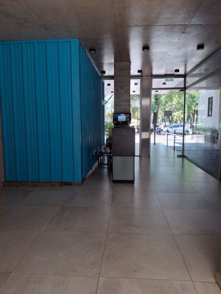MONOAMBIENTE EN BARRIO SUR