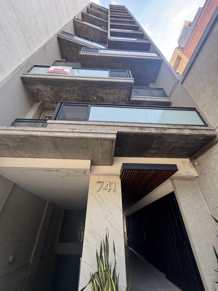 MONOAMBIENTE AMPLIO EN VENTA