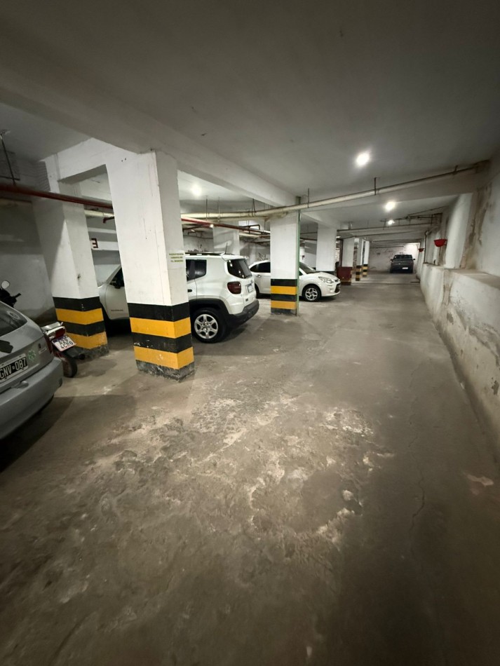 1 DORMITORIO CON COCHERA EN ALQUILER- BARRIO NORTE