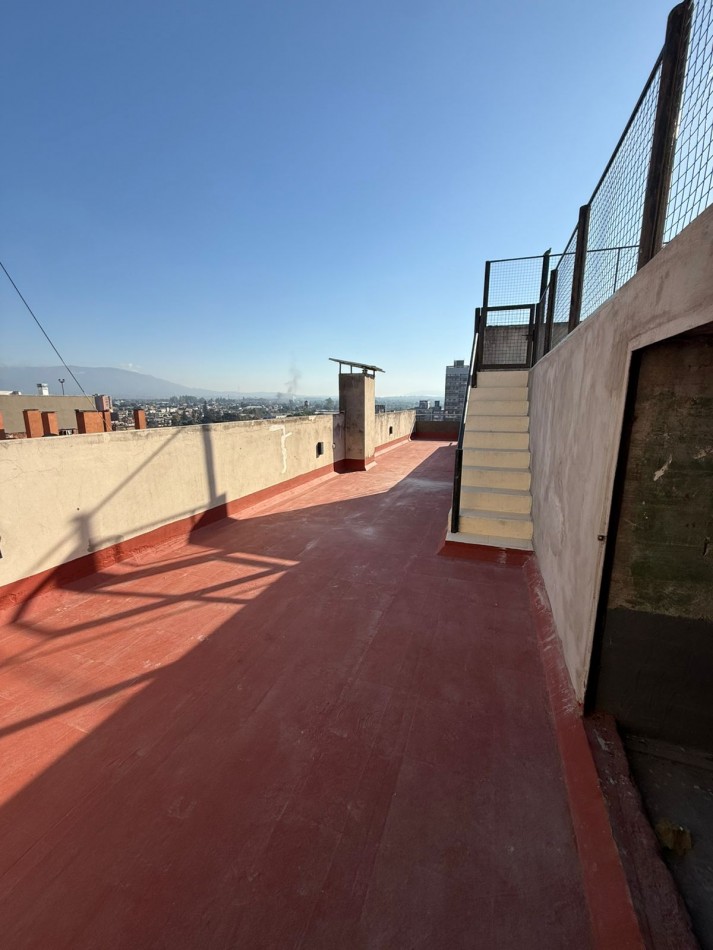 1 DORMITORIO CON COCHERA EN ALQUILER- BARRIO NORTE