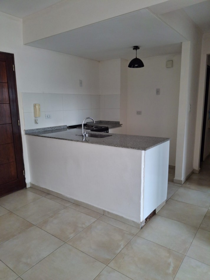 DEPARTAMENTO DE 1 DORMITORIO EN BARRIO NORTE