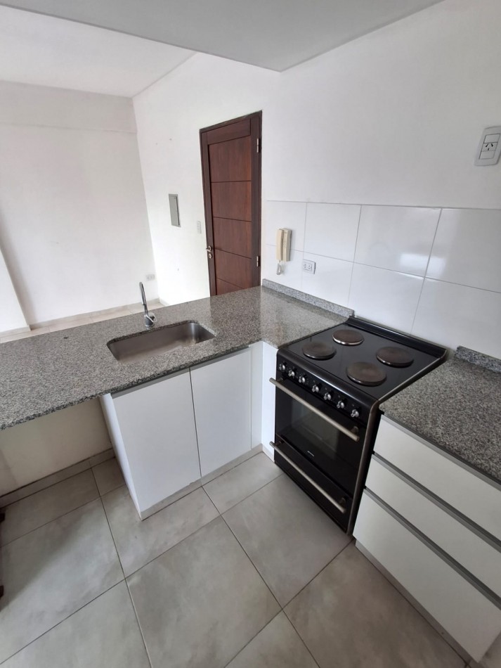 DEPARTAMENTO DE 1 DORMITORIO EN BARRIO NORTE