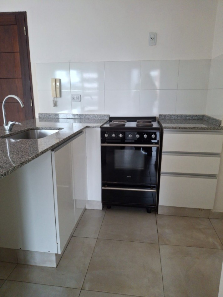 DEPARTAMENTO DE 1 DORMITORIO EN BARRIO NORTE