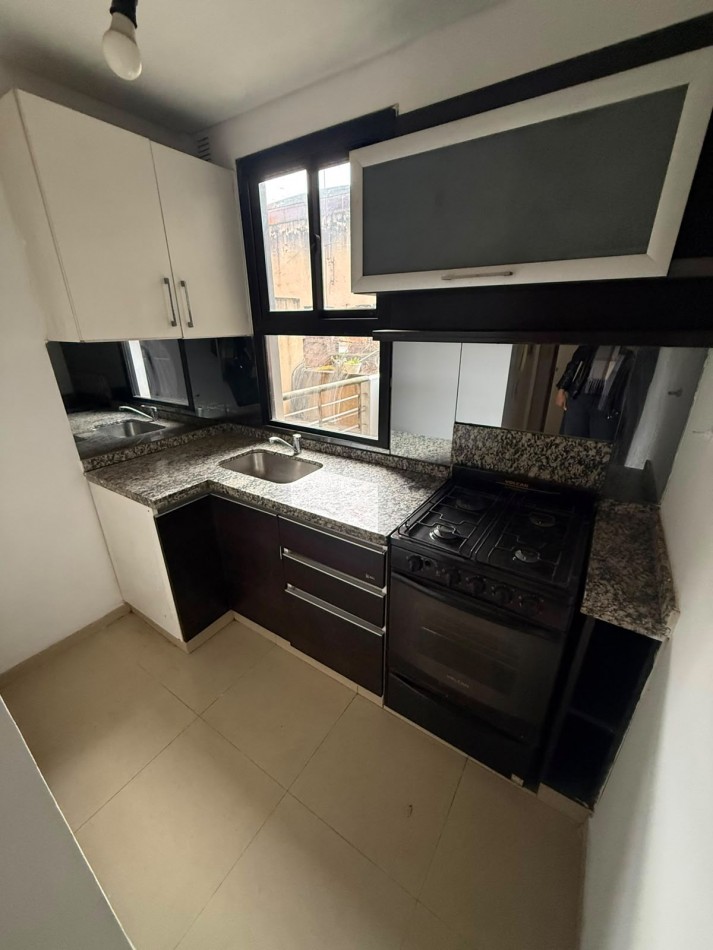 DEPARTAMENTO 1 DORMITORIO EN VENTA - SANTIAGO 700