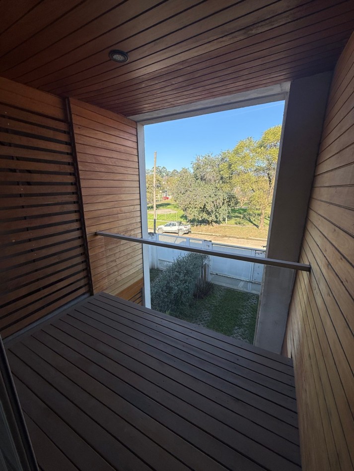 DEPARTAMENTO MONOAMBIENTE - YERBA BUENA