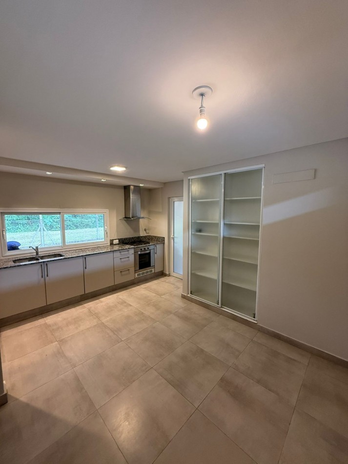 CASA EN ALTO VERDE II