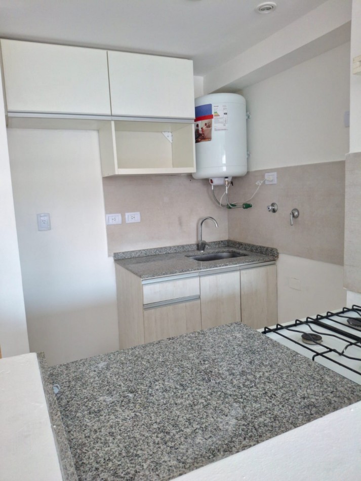 MONOAMBIENTE EN ALQUILER EN BARRIO SUR