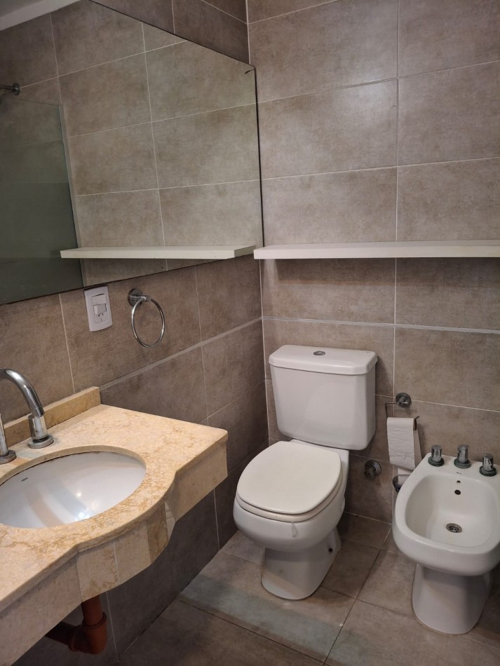 MONOAMBIENTE EN ALQUILER EN BARRIO SUR