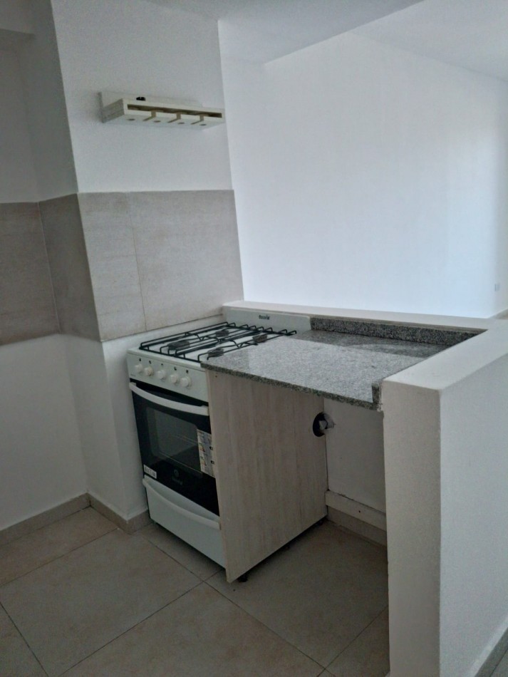 MONOAMBIENTE EN ALQUILER EN BARRIO SUR