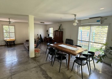 CASA EN BARRIO ODONTOLOGICO