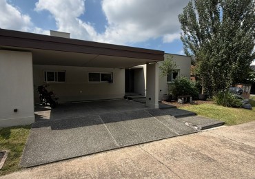 CASA EN ALTO VERDE II